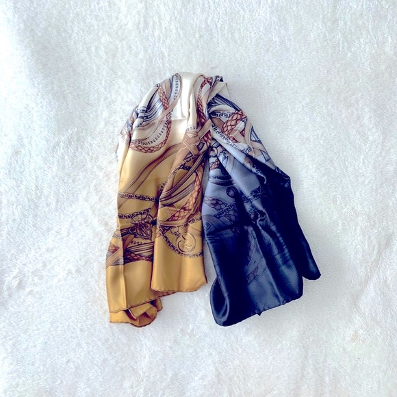 NWT Authentic Gucci Bi-Color Ribbon Prints Scarf - Picture 3 of 6